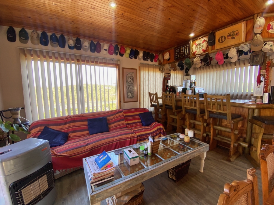7 Bedroom Property for Sale in Cintsa East Eastern Cape